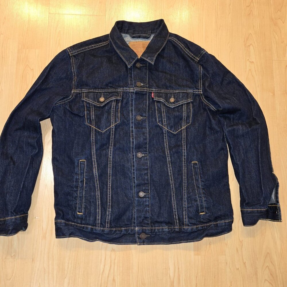 Levi's Men's Denim Trucker Jacket Dark Blue Wash 100% Cotton